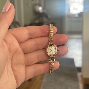 Vintage Bulova dainty antique watch